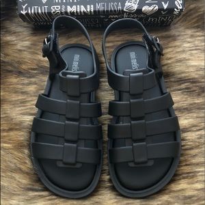 BRAND NEW MINI MELISSA FLOX 10